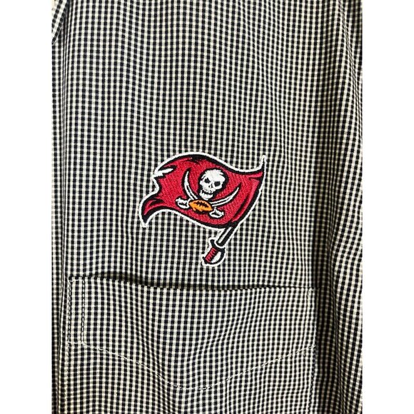 Tampa Bay Buccaneers Plaid Button Up L Black Check Retro Florida Football NFL - Picture 2 of 10